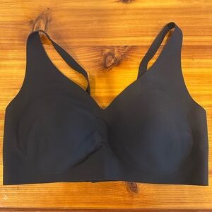Chantelle Softstretch Power V Neck Wireless Support Bra